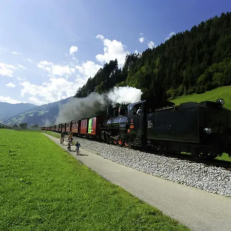 Silvia I Ried im Zillertal